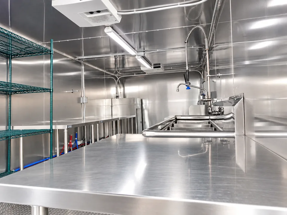 Commercial temporary dishwashing trailer exterior