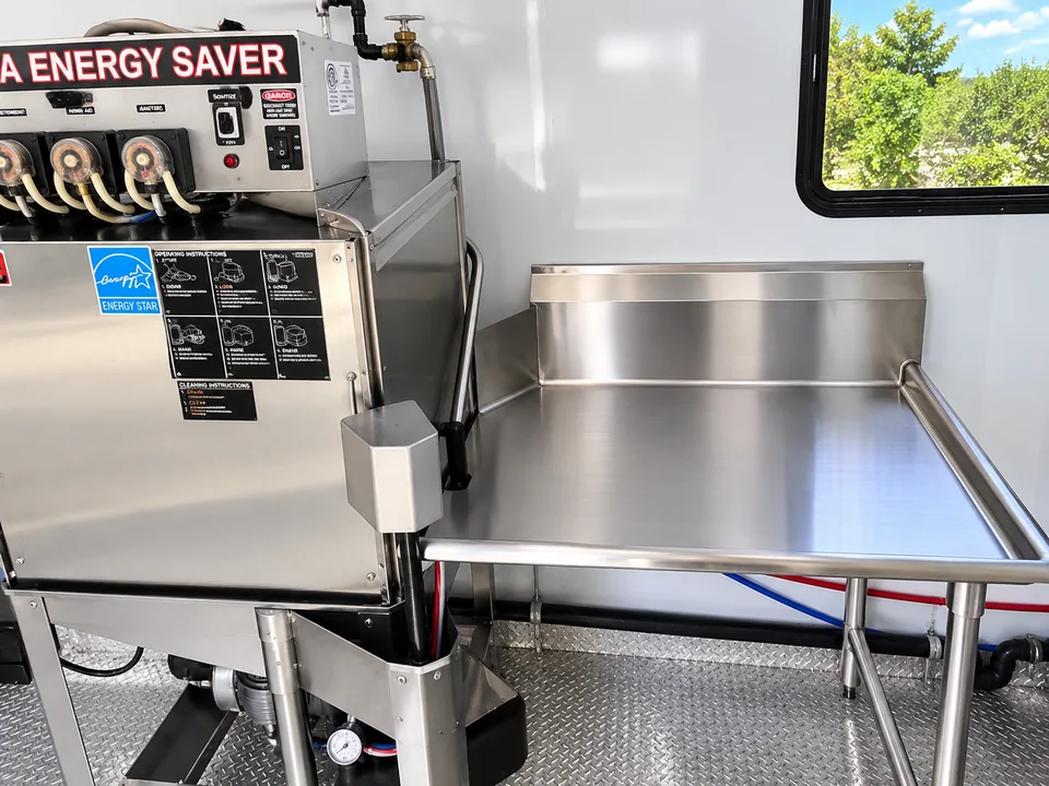 22 to 26 ft low-temperature dishwashing trailer interior equipment detail 1 for Virginia rental planning